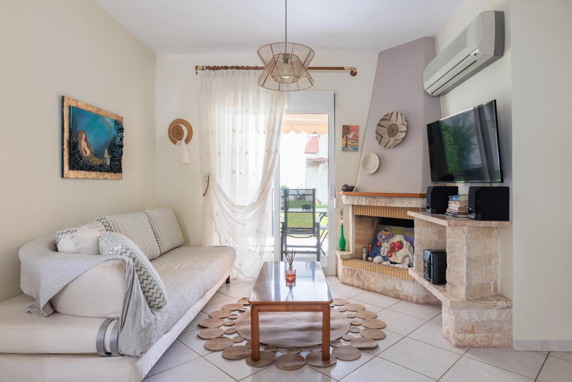 Apartment Next To The Sea Paralia Dionysiou Exterior foto